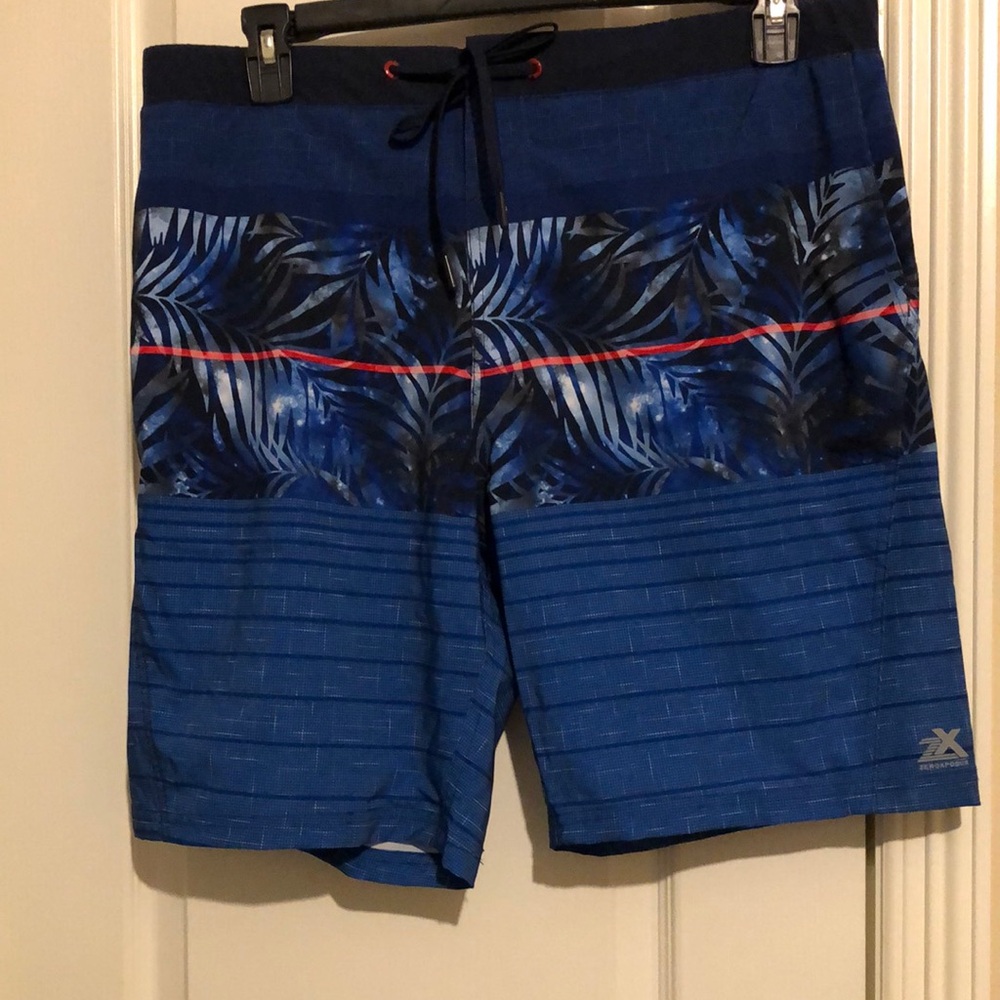 NWT ZX ZEROXPOSUR MEN ‘ S SWIM TRUNKS.